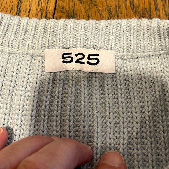 🩵 525 – Blue Colorblock Cotton Knit Sweater – Size M/L (based on measurements) - Picture 2 of 7